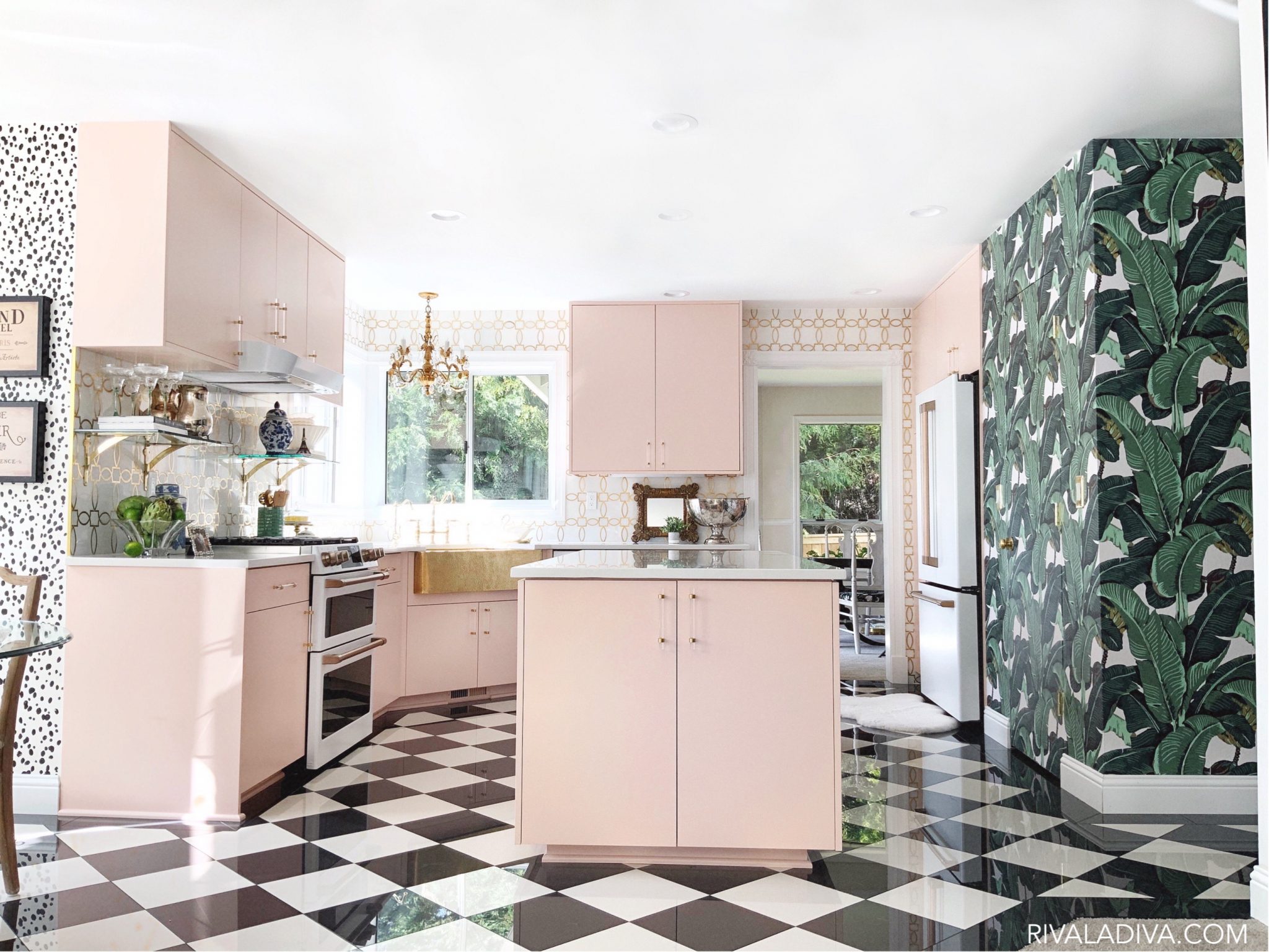 Blush Kitchen REVEAL Riva la Diva