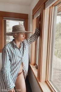 Simplicty Sewing pattern S9819, oversized button-up blouse